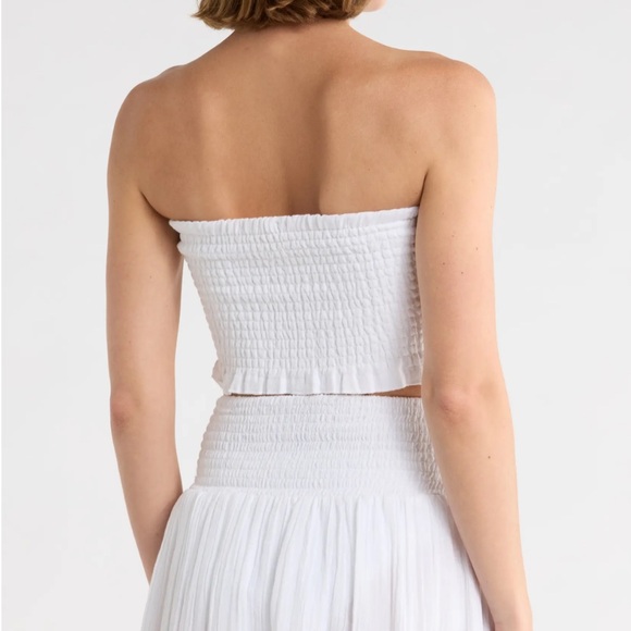 NWT Vitamin A Nya Smocked Strapless Cotton Bandeau Top in White Crinkle Linen - Picture 4 of 16